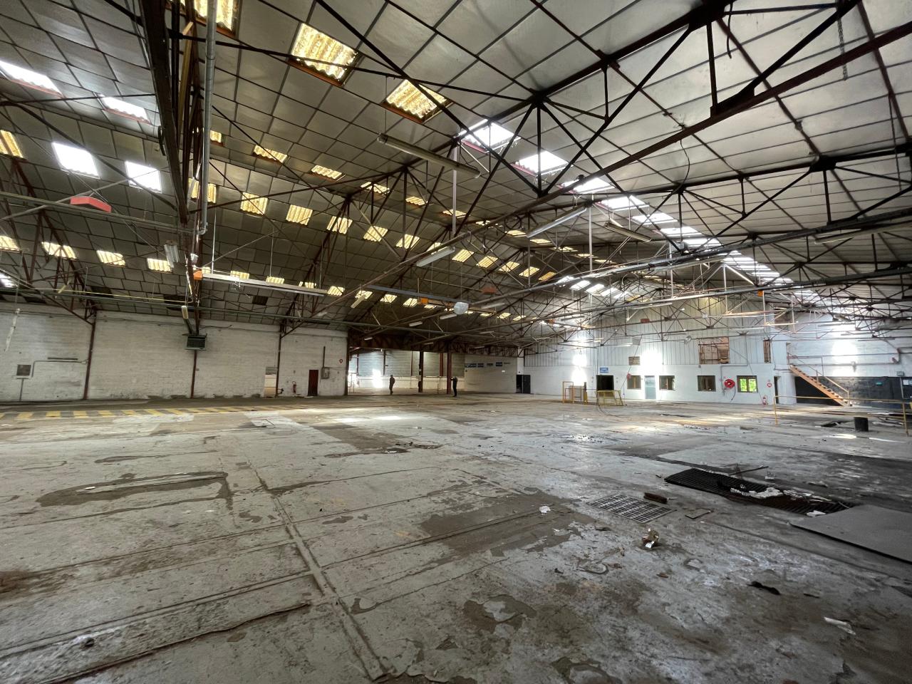 Local d'activité Thiverval-Grignon 9414m² Vente local d'activité Thiverval-Grignon Yvelines OVACT2532599 6